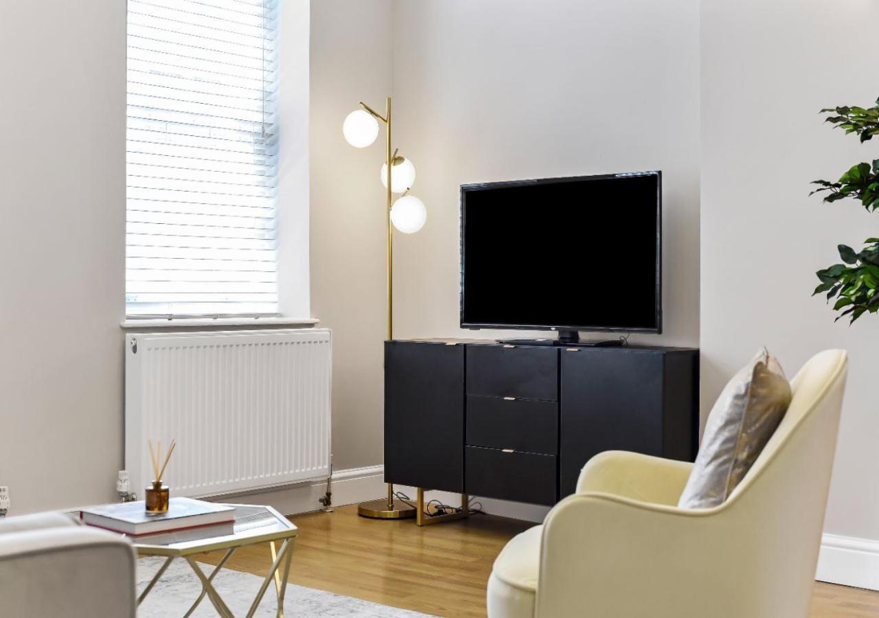 Appartement Charm: Stylish & Comfy 2br Flat In Londres