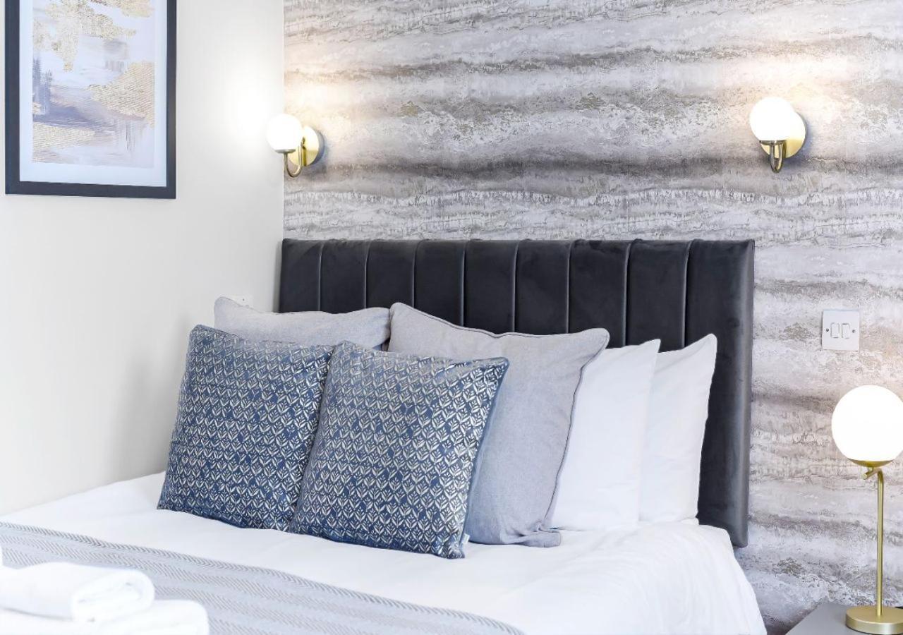Appartement Charm: Stylish & Comfy 2br Flat In *