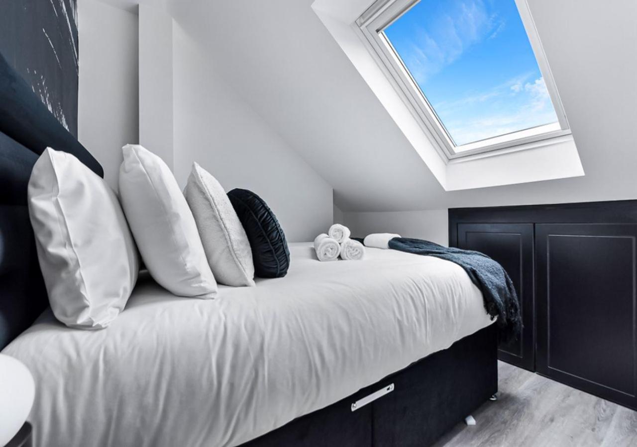 Bright & Colourful House - For A Large Groups Apartamento Londres