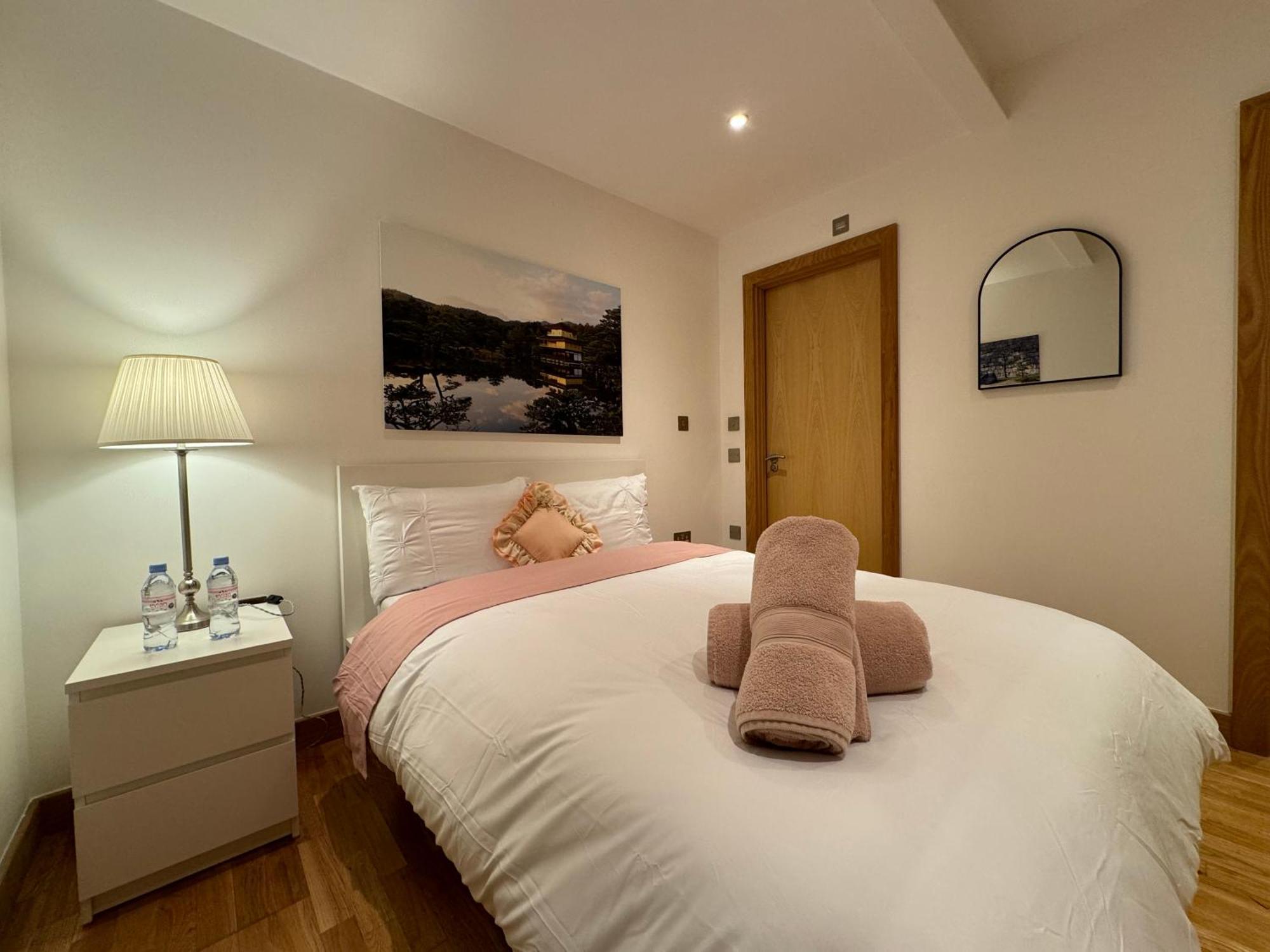 The Noko 2 Bedroom Central By Wild London