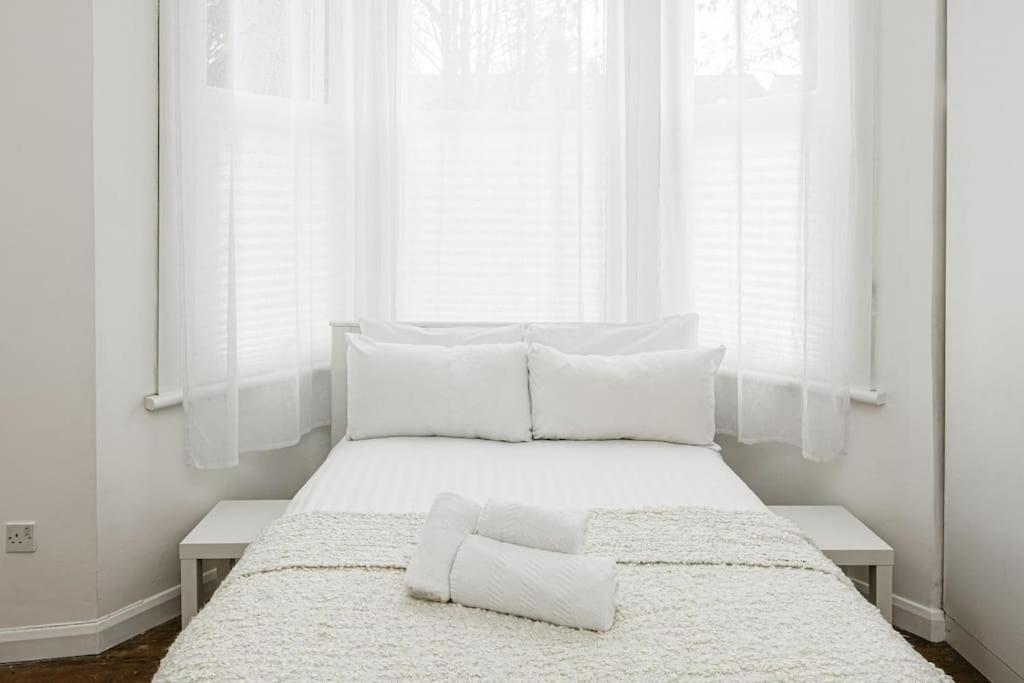 Super Stylish 1bd Flat With Garden In Leytonstone Apartamento *