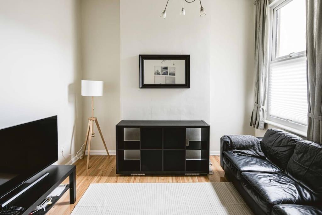 Super Stylish 1bd Flat With Garden In Leytonstone Londres