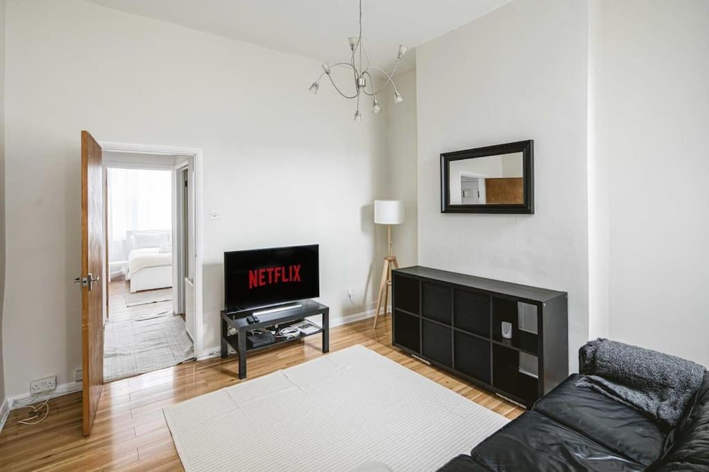 Apartamento Super Stylish 1bd Flat With Garden In Leytonstone *