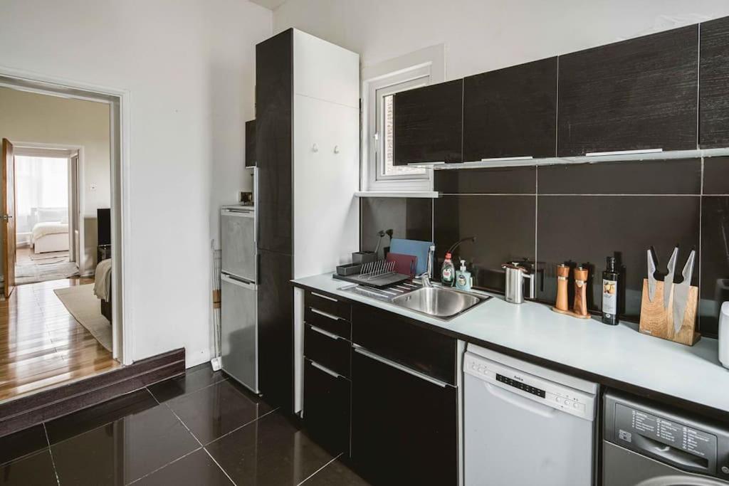Super Stylish 1bd Flat With Garden In Leytonstone Apartamento Londres