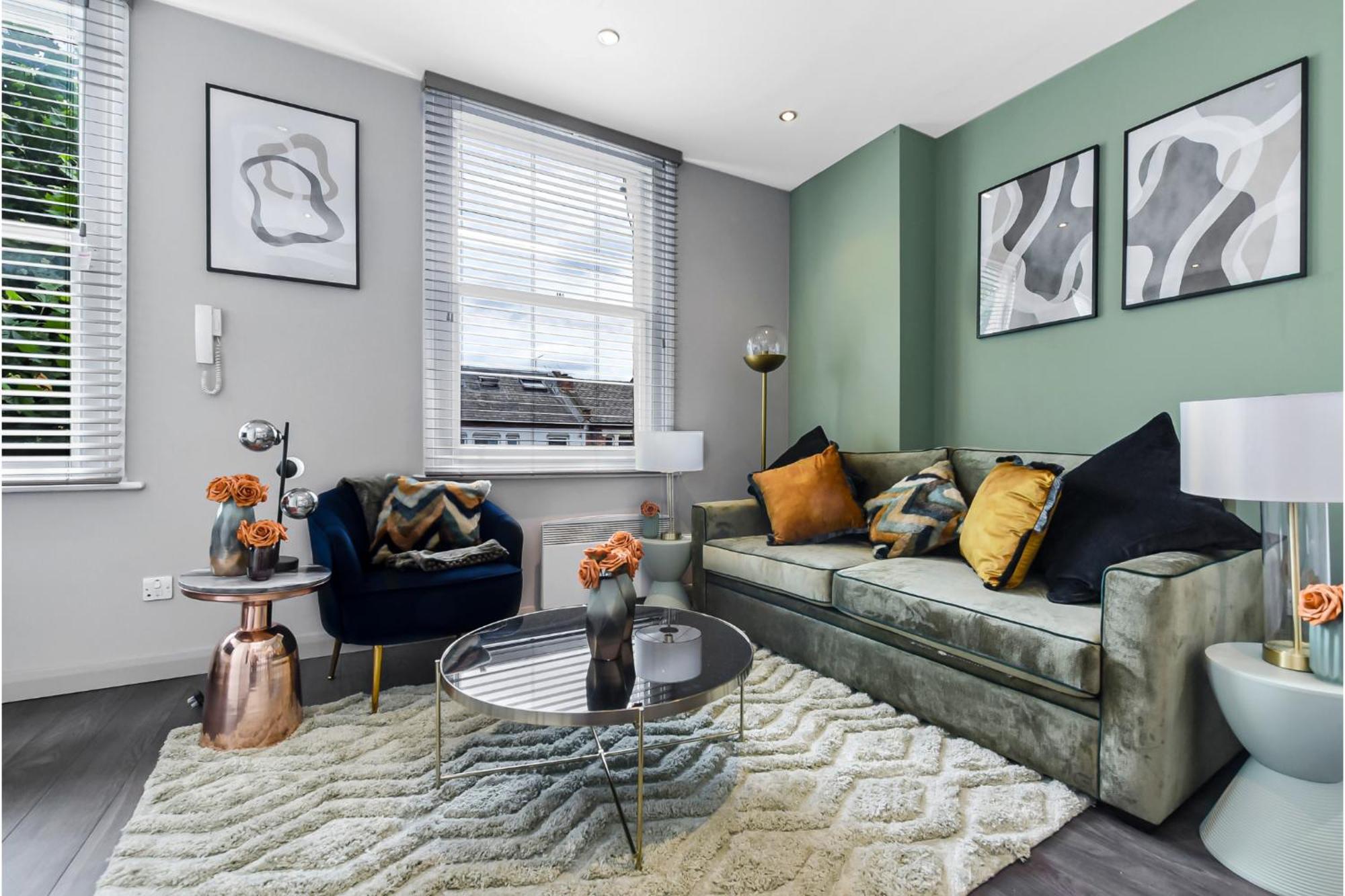 Newly Renovated 1 Bdr Flat - Location Appartement *