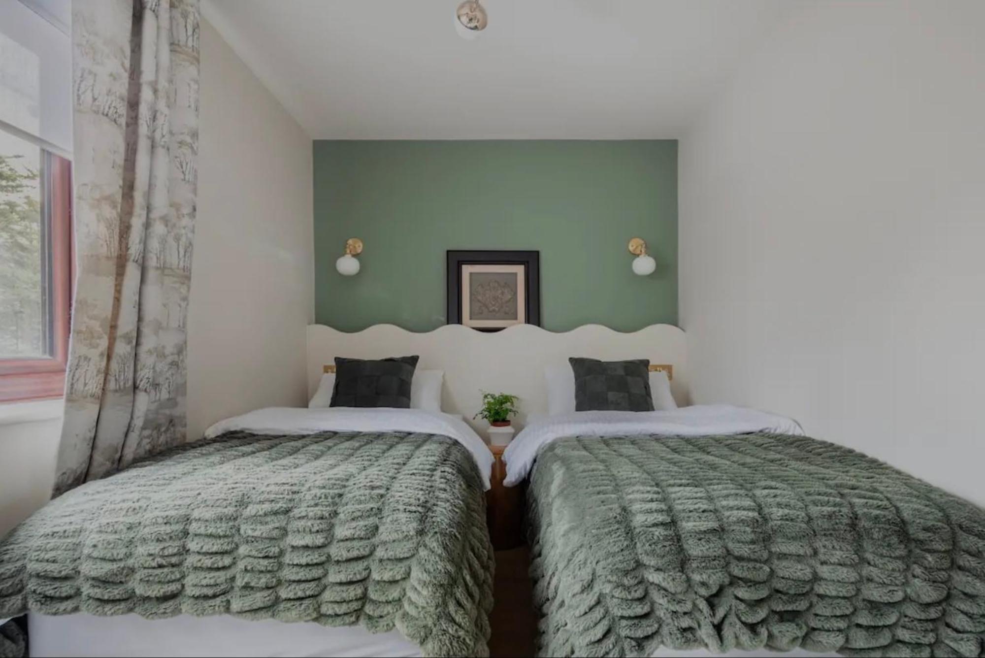 Сasa de vacaciones Spring Cosy 2-bed With Free Parking