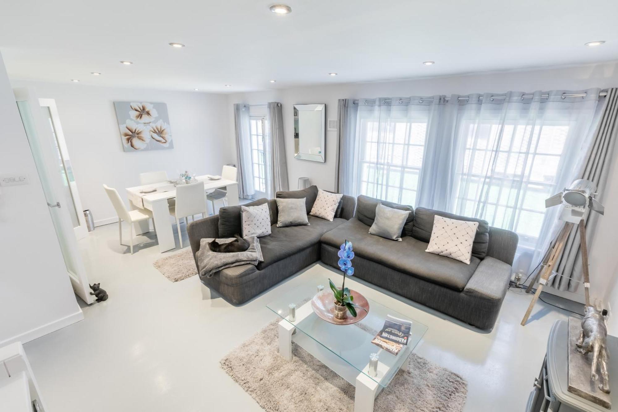 Сasa de vacaciones Comfortable 4 Bed Mews Town House Near Hyde Park
