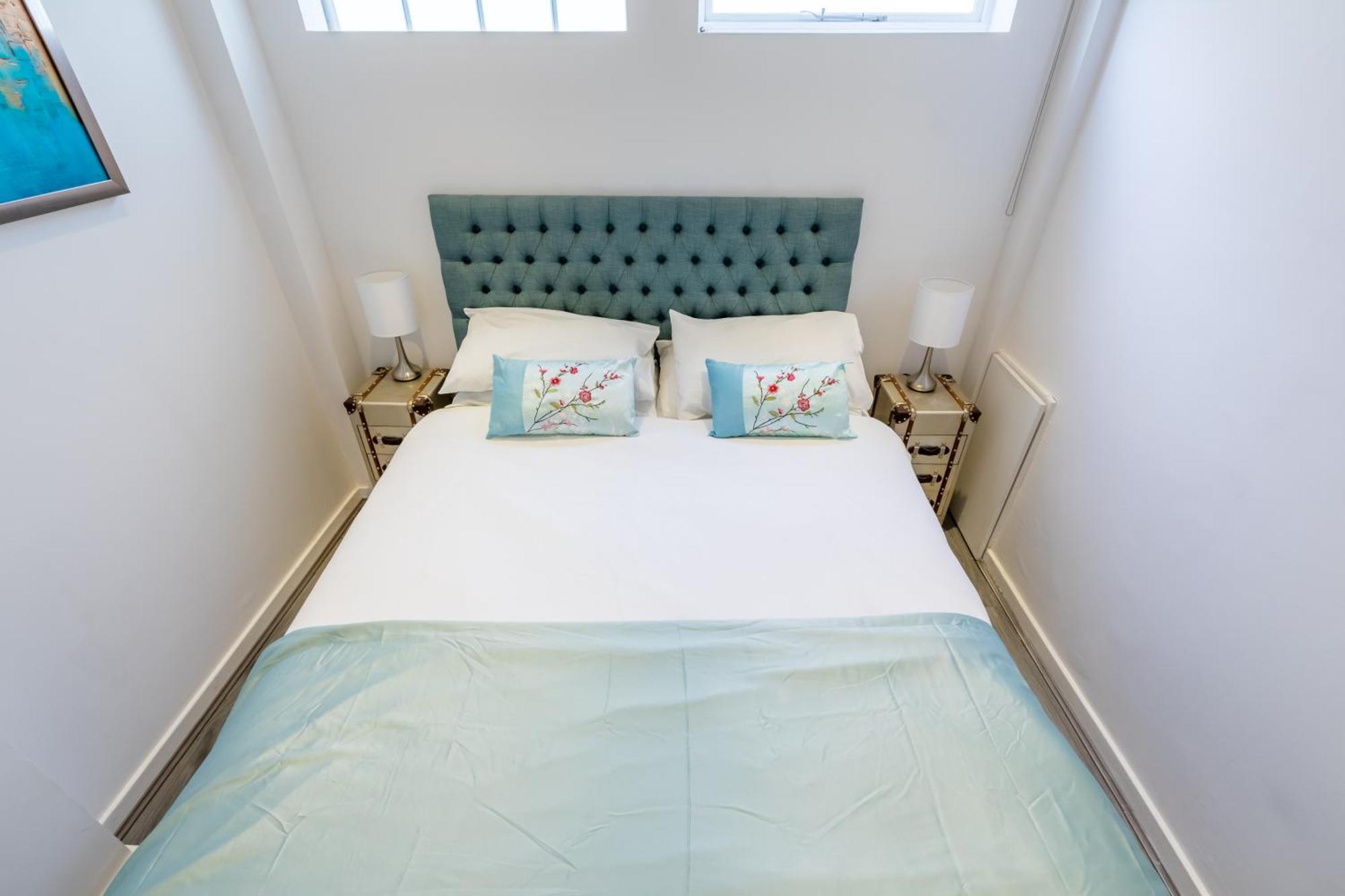Сasa de vacaciones Comfortable 4 Bed Mews Town House Near Hyde Park