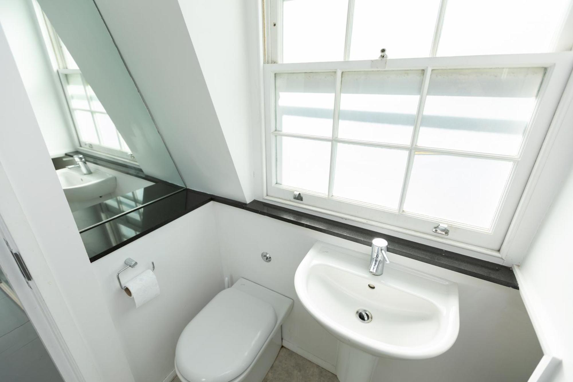Comfortable 4 Bed Mews Town House Near Hyde Park * Londen