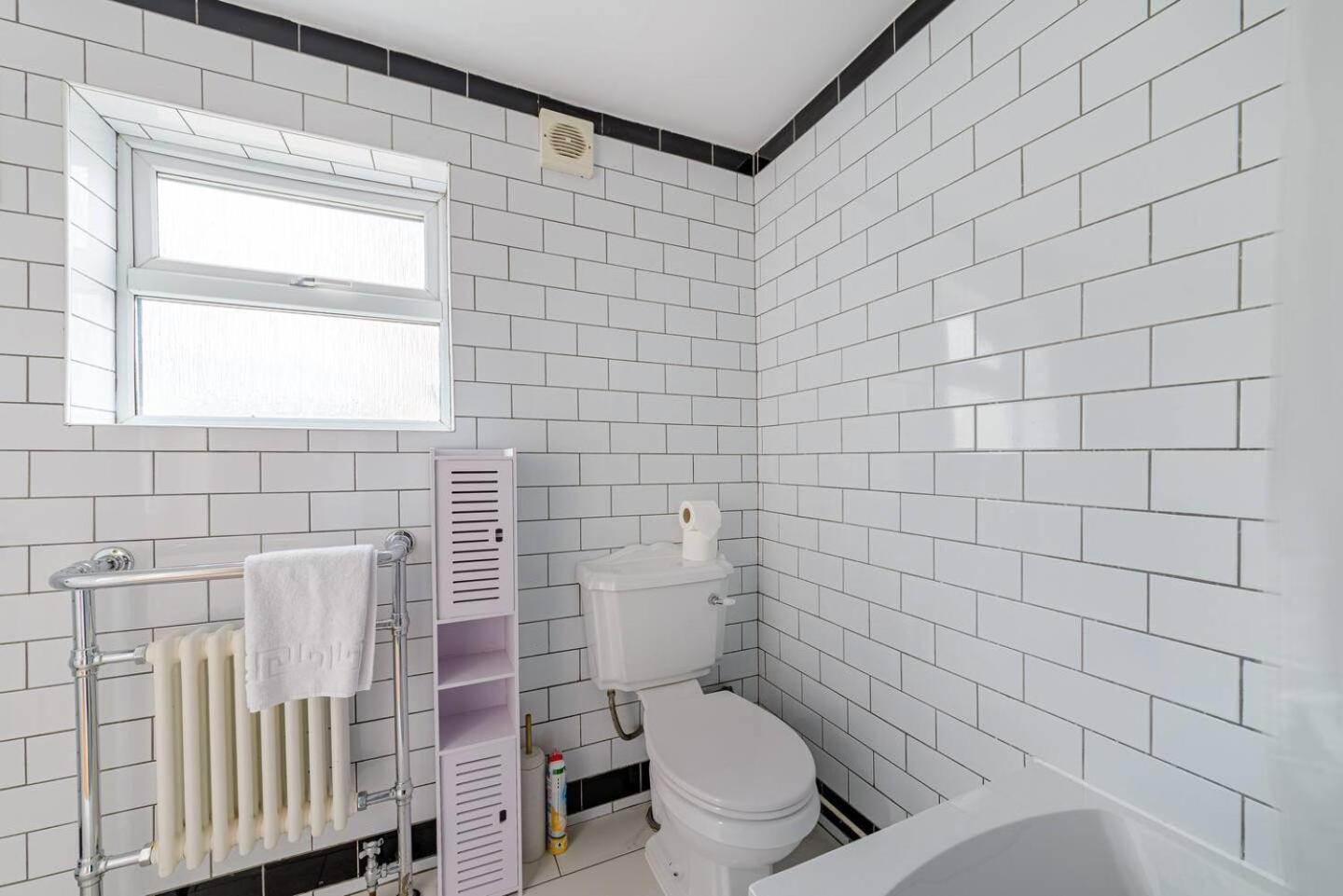 Hébergement de vacances Pass The Keys Modern Simplicity 10mins From Westfield, Stratford *