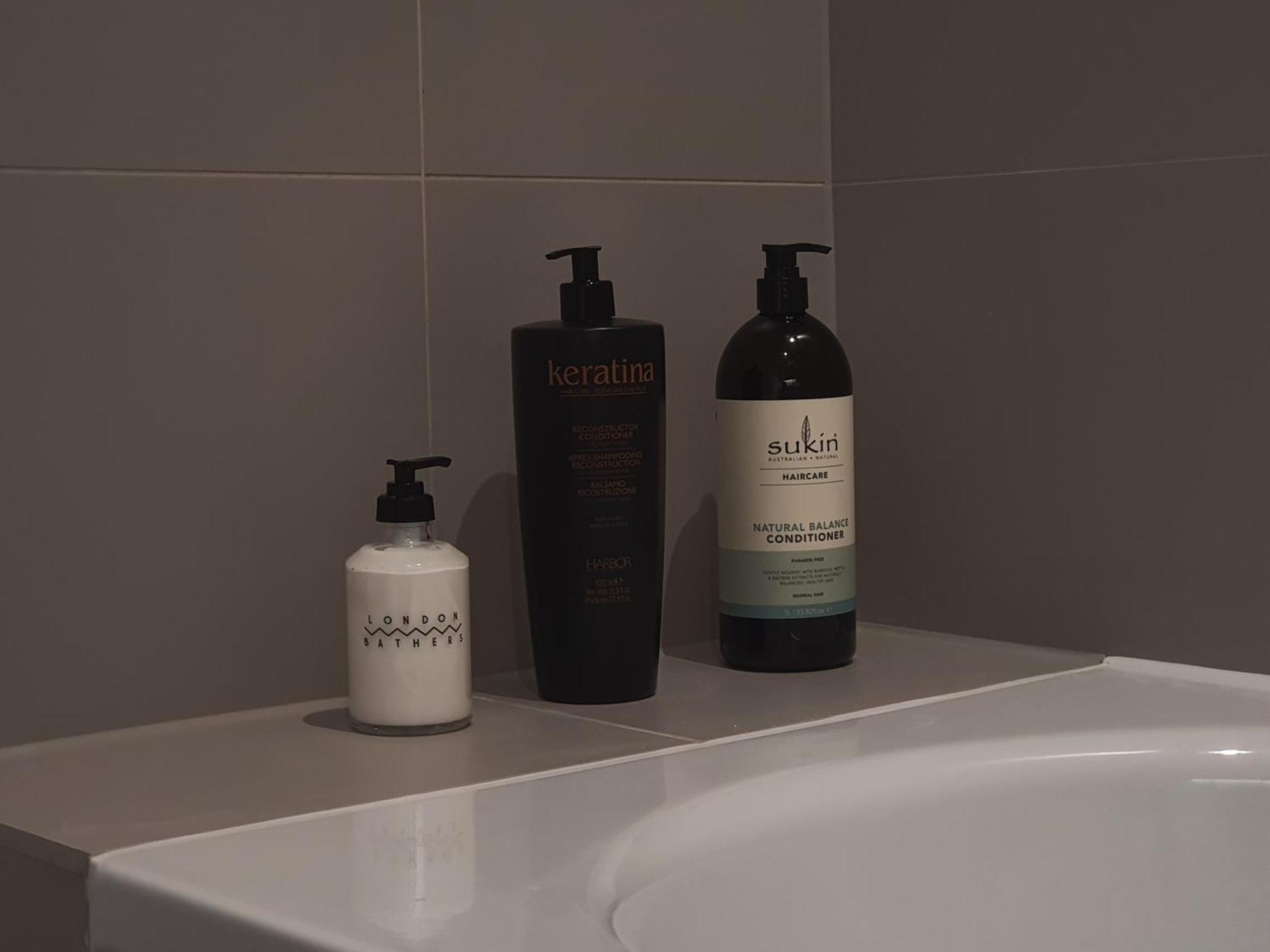 Cozy With Private Bathroom In Luxurious Flat Hospedagem domiciliar Londres