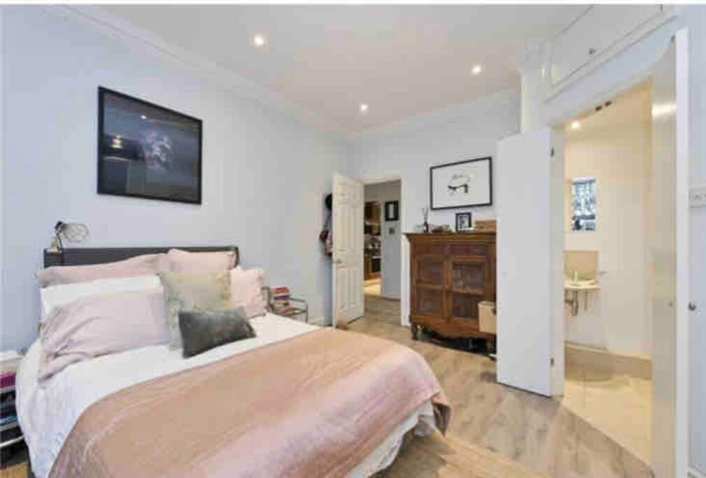 Beautiful 2 Bed/ 2 Bath Notting Hill Garden Flat Appartement *