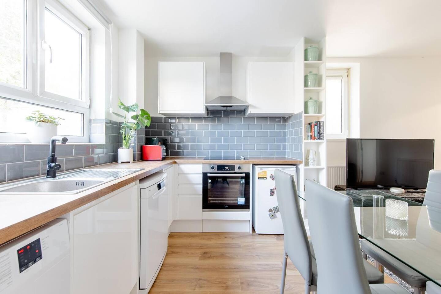 *brand New 1 Bedroom Flat In London* Apartamento