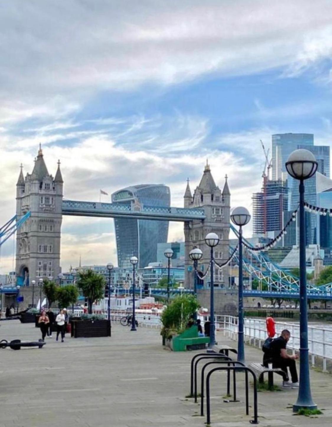 Spacious 2 Bedroom Flat Apartamento