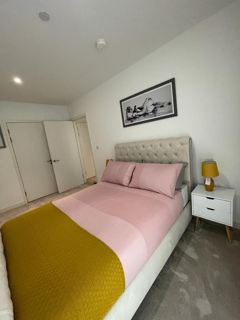 Appartement 2bed Royal Wharf *
