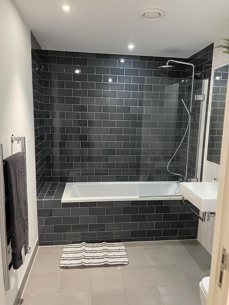 Appartement 2bed Royal Wharf *