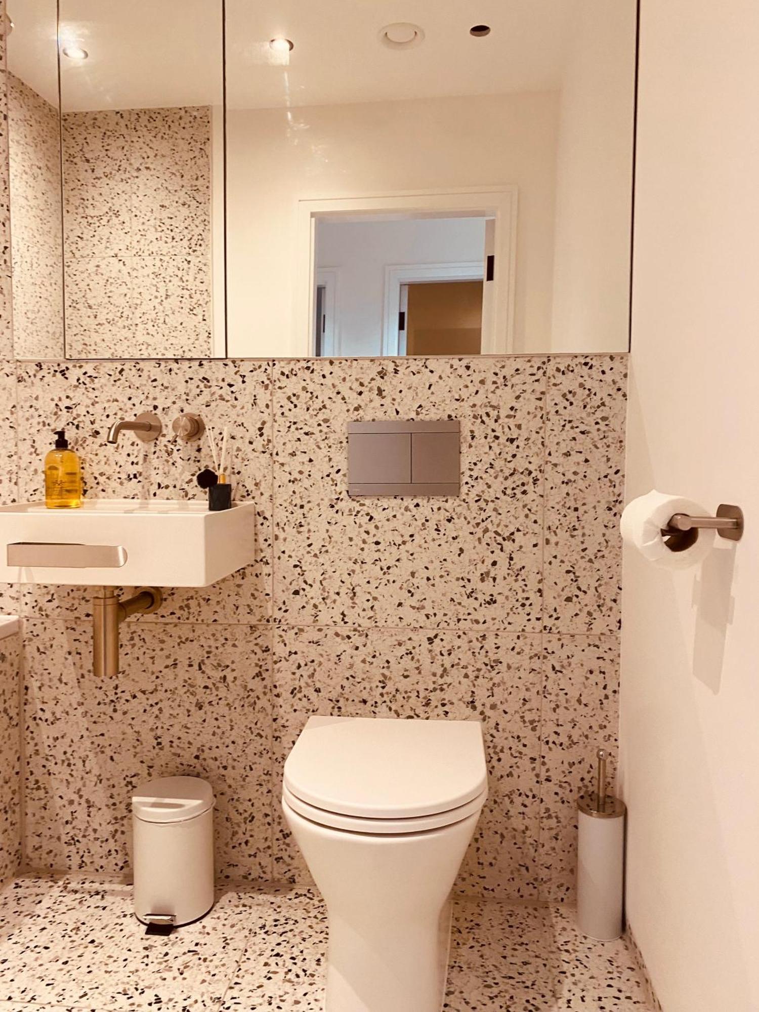 Spacious 3 Bed With Terrace Apartamento *