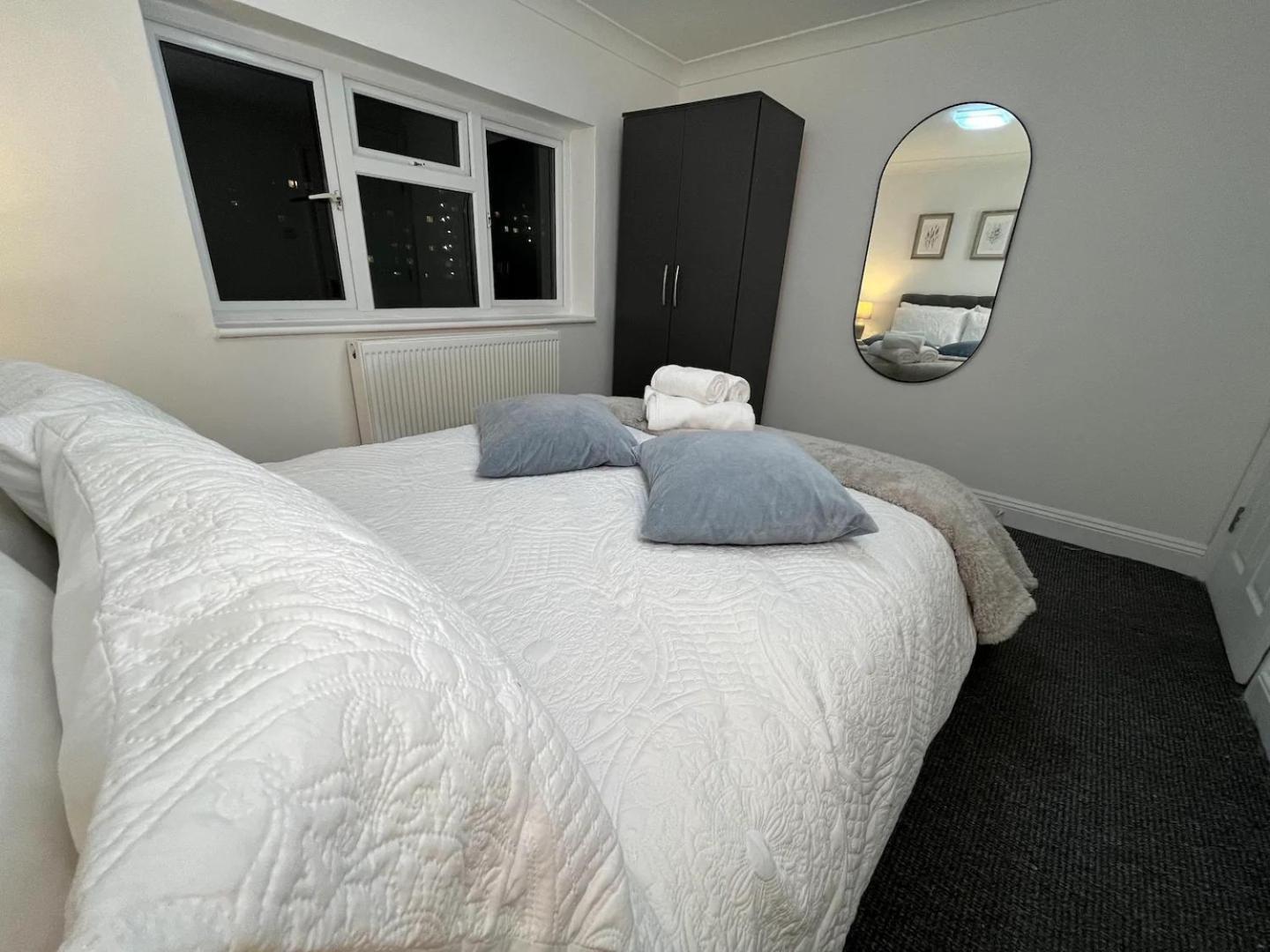 Contemporary Style In The Heart Of Apartamento *