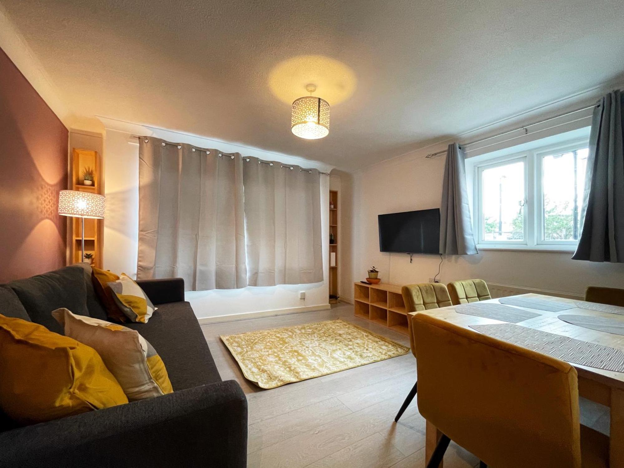 Rebecca Place At Whitechapel - 2 Double Beds, 1 Sofa Bed, Max 5 People Apartamento