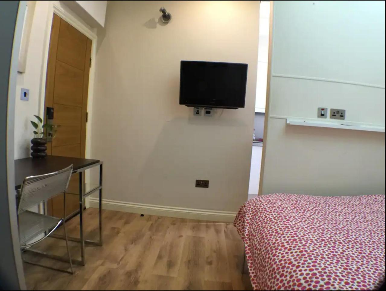 Soho China Town Guest house