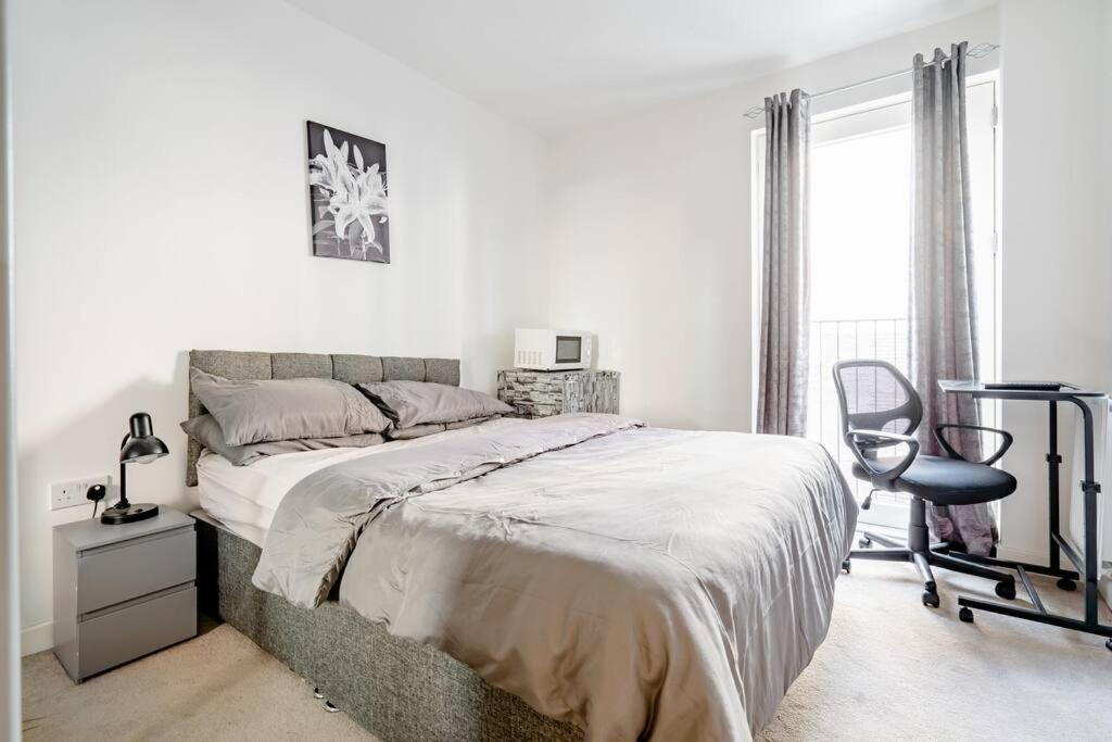 Charming In The Heart Of Londres