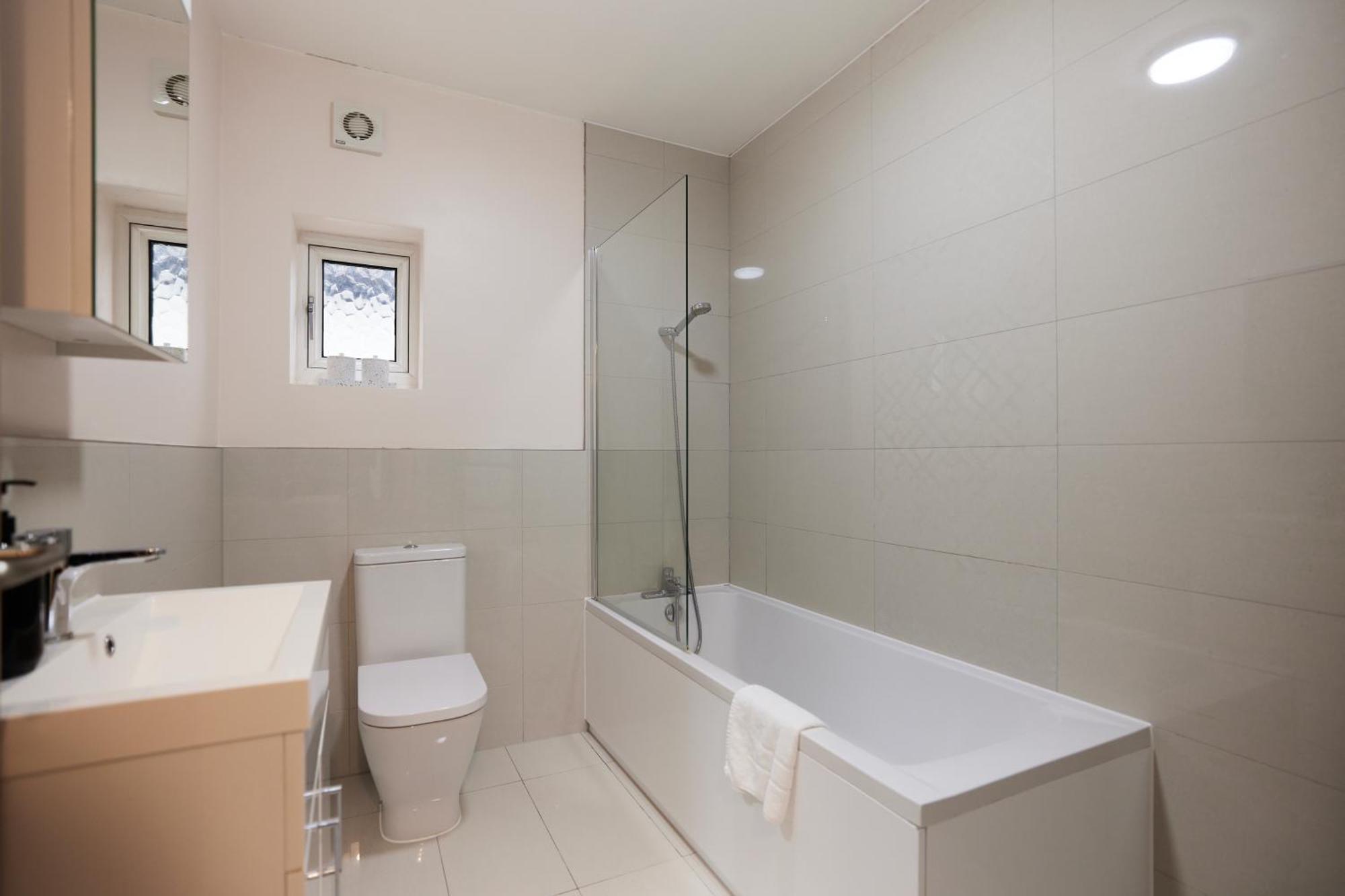 Apartamento The Redbridge Sanctuary - Spacious 3bdr House With Garden *