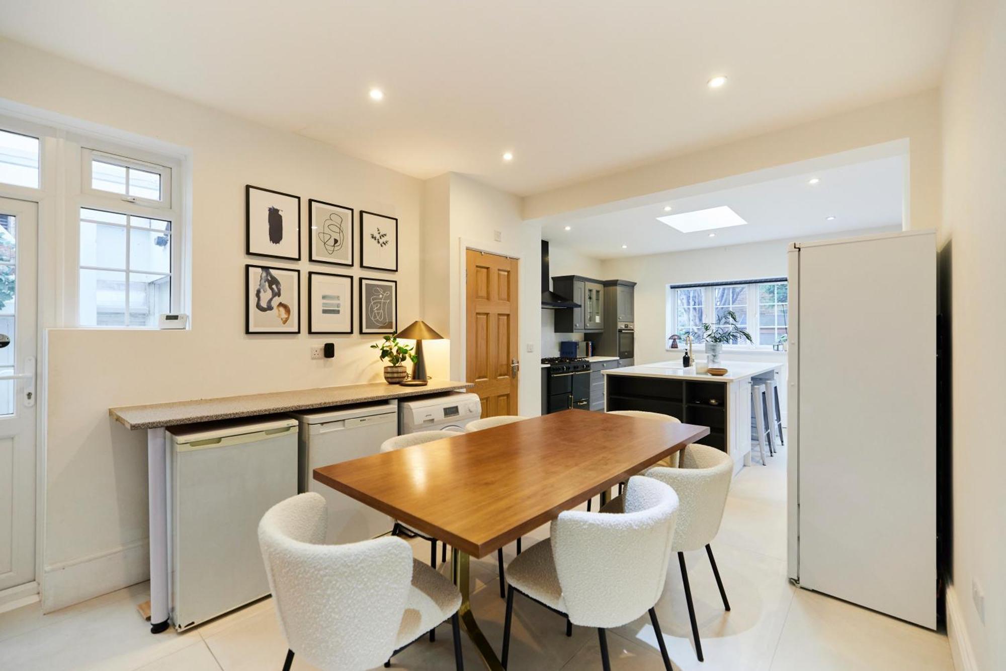 The Redbridge Sanctuary - Spacious 3bdr House With Garden Apartamento
