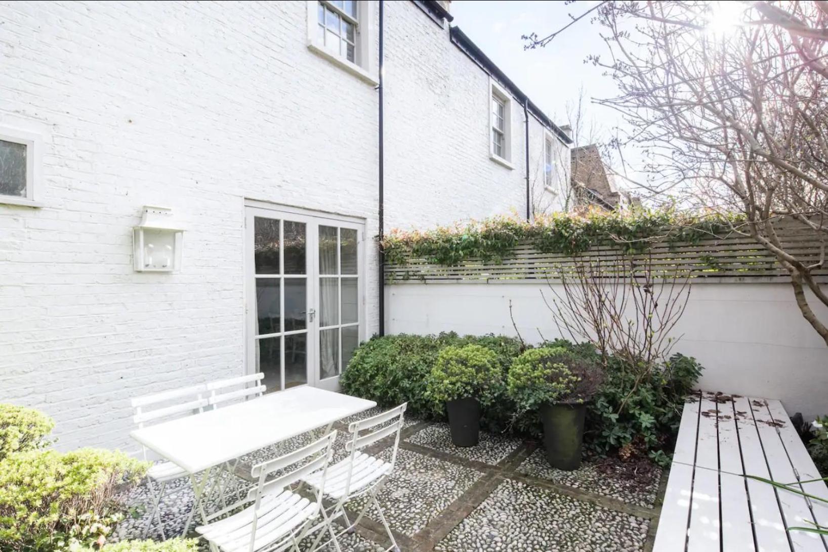 Apartamento Parkside Mews With Garden In Battersea Park