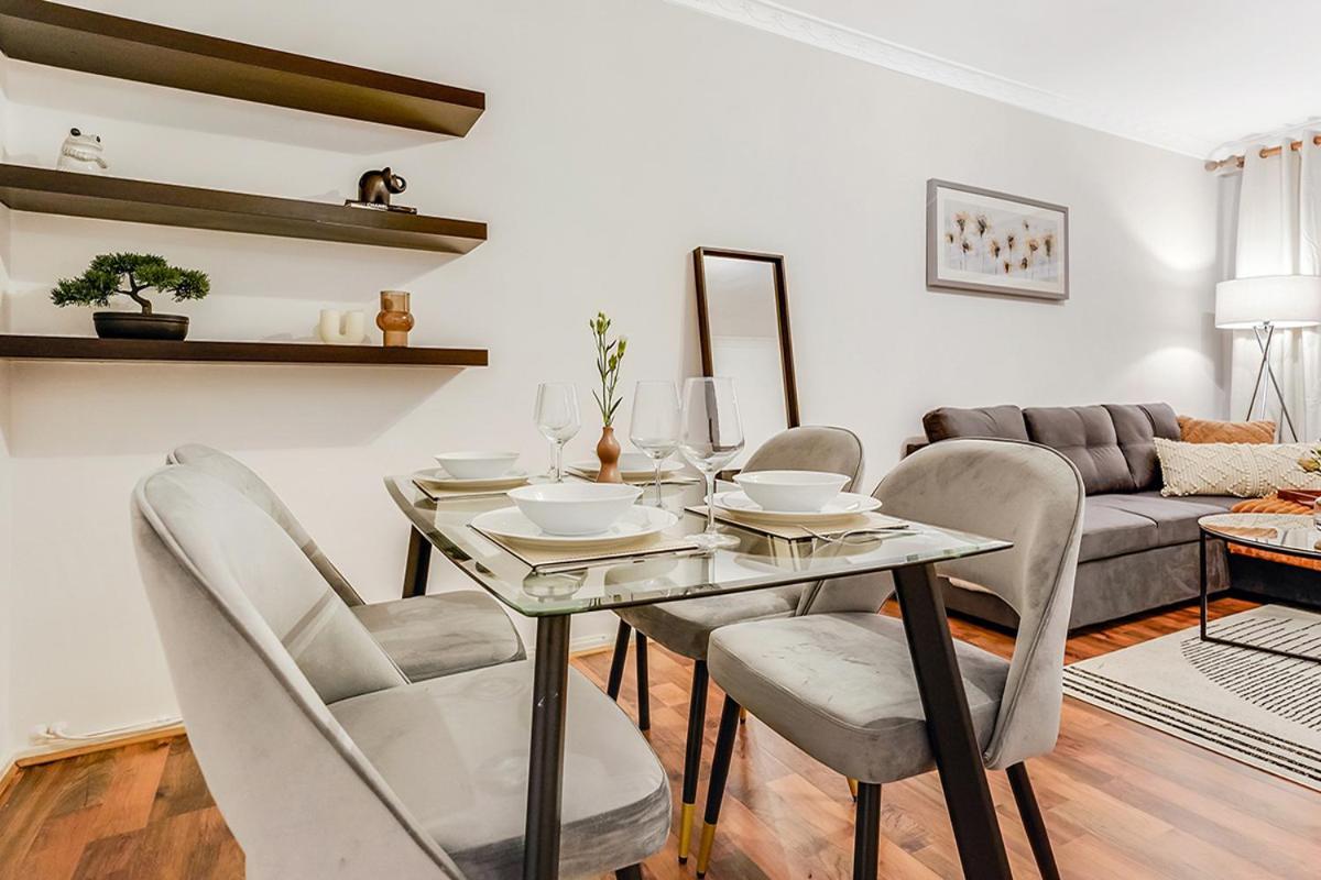 Spacious 1 Bed Next To Baker St Apartamento