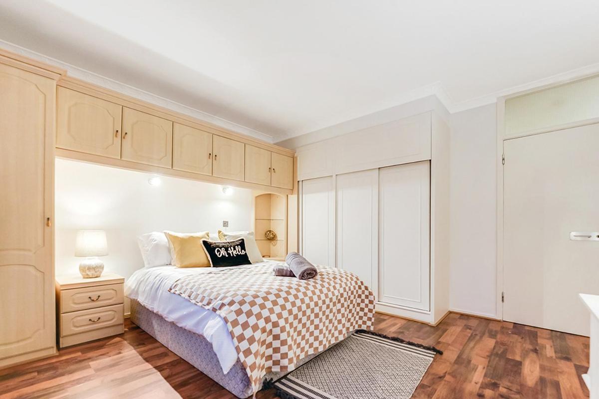 Spacious 1 Bed Next To Baker St Apartamento Londres