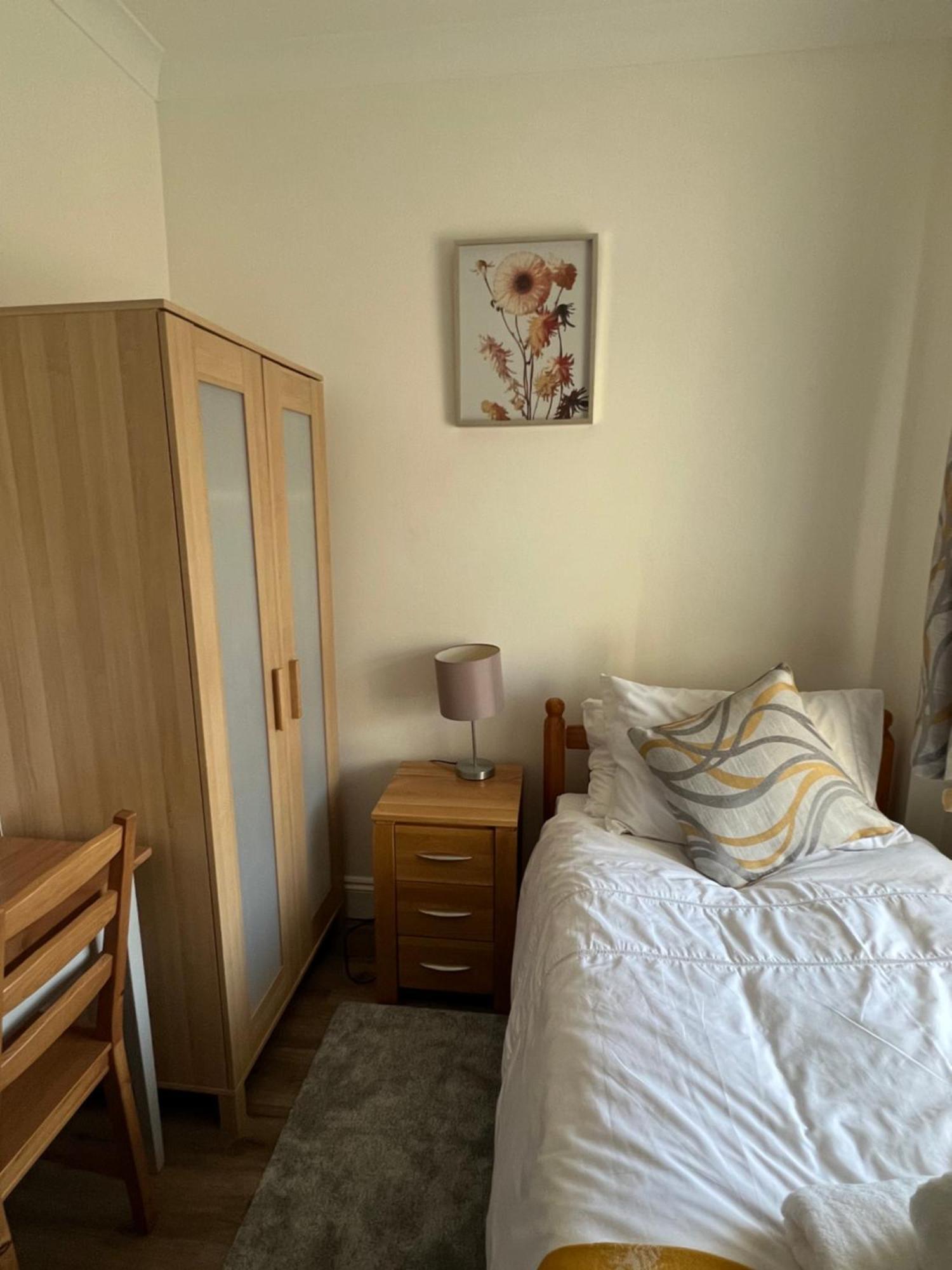 Comfortable Single Wembley Park/stadium Habitación en casa particular Londres