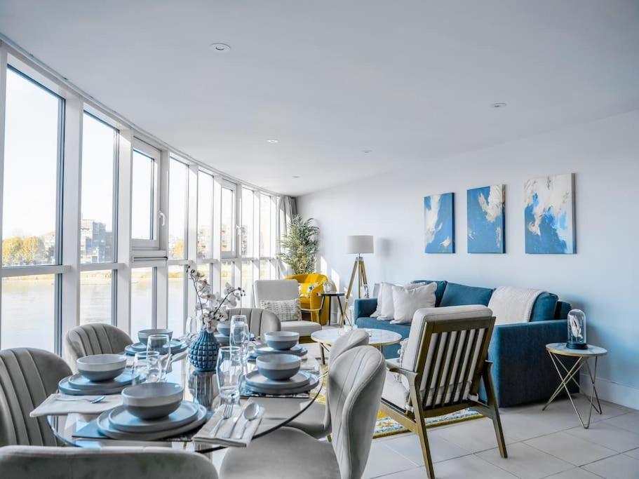 Apartamento Luxury Riverside Retreat With Stunning Views Londres