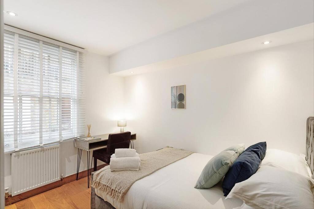 Apartamento Exceptional Mews House In Chelsea Londres