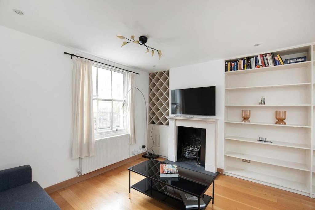 Exceptional Mews House In Chelsea Londres