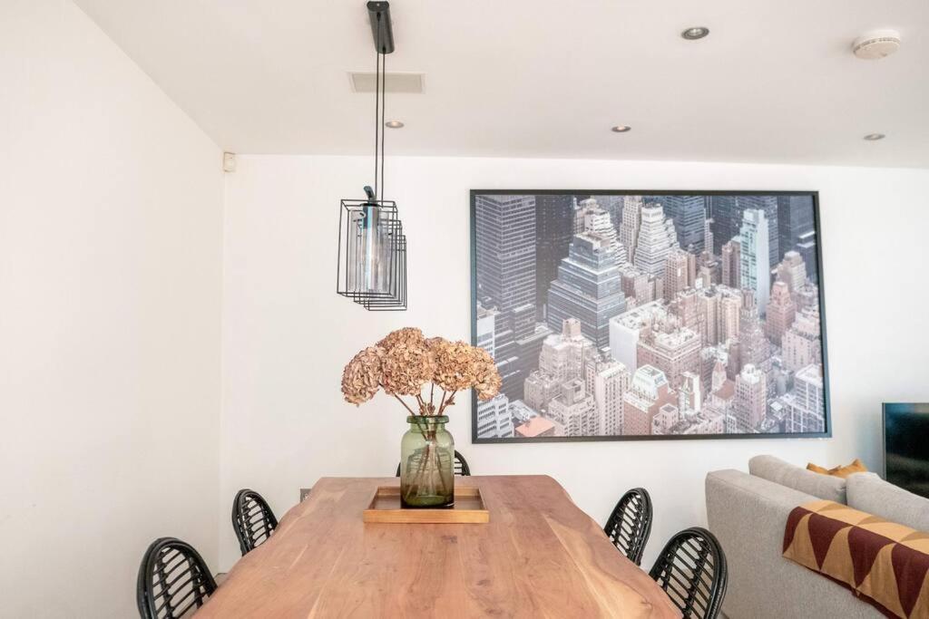 Spectacular Mews House In Holland Park Appartement Londres