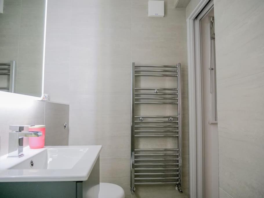 Appartement Super Spacious 3 Bedroom And 3 Bathroom