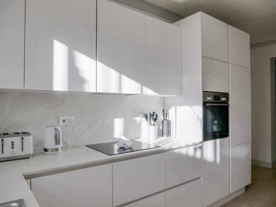 Appartement Super Spacious 3 Bedroom And 3 Bathroom