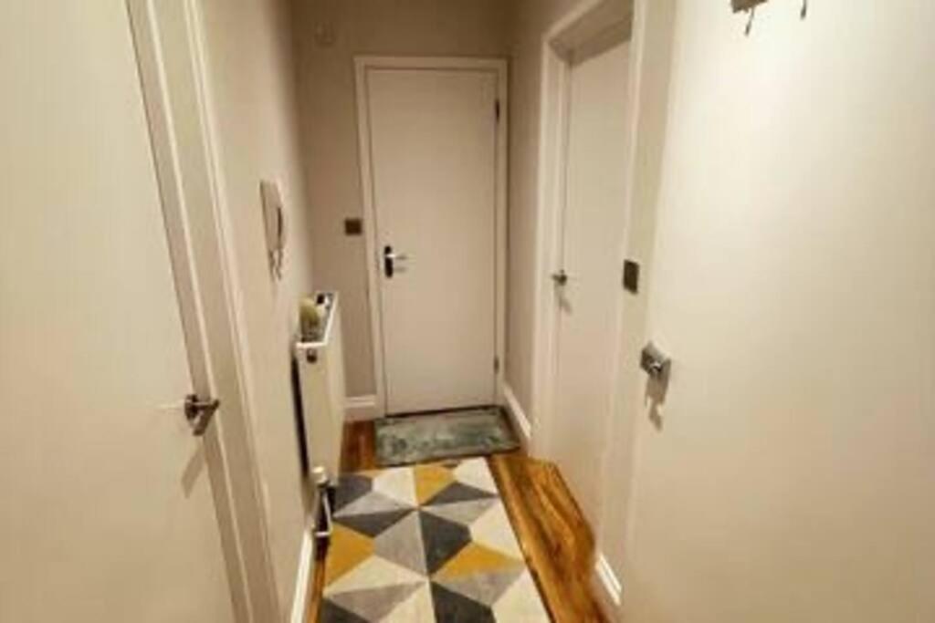 Stunning Luxury One Bedroom Serviced - Appartement Londres