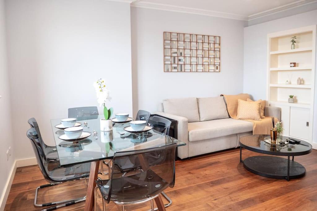 Stunning Views Modern Decor Flat In Kensington Londres