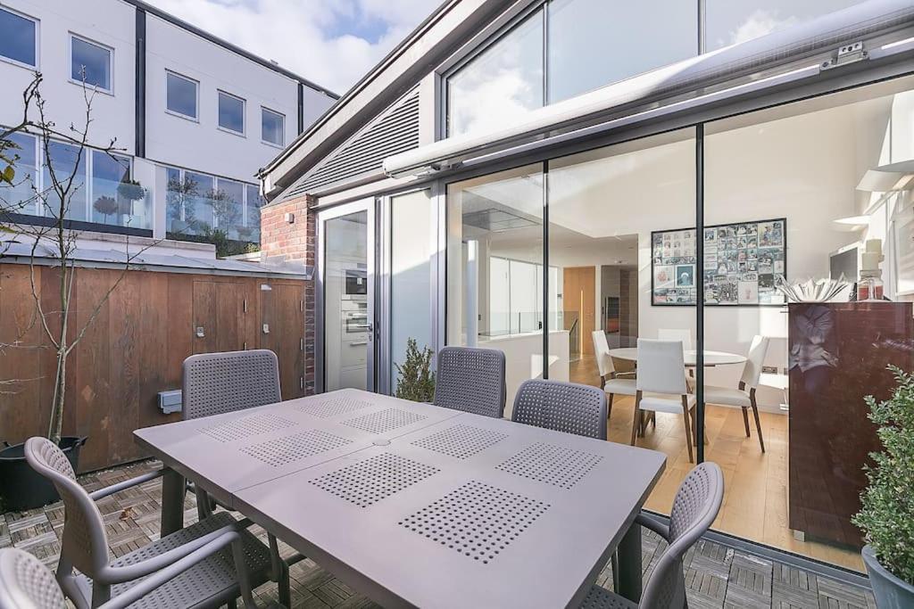 Stylish House With Superb Space Apartamento
