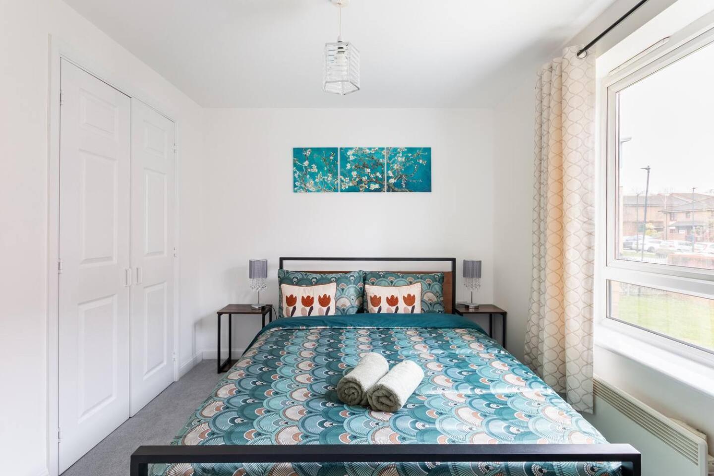 Apartment Live The Wembley Buzz! Stylish Flat Near Station & Amenities London