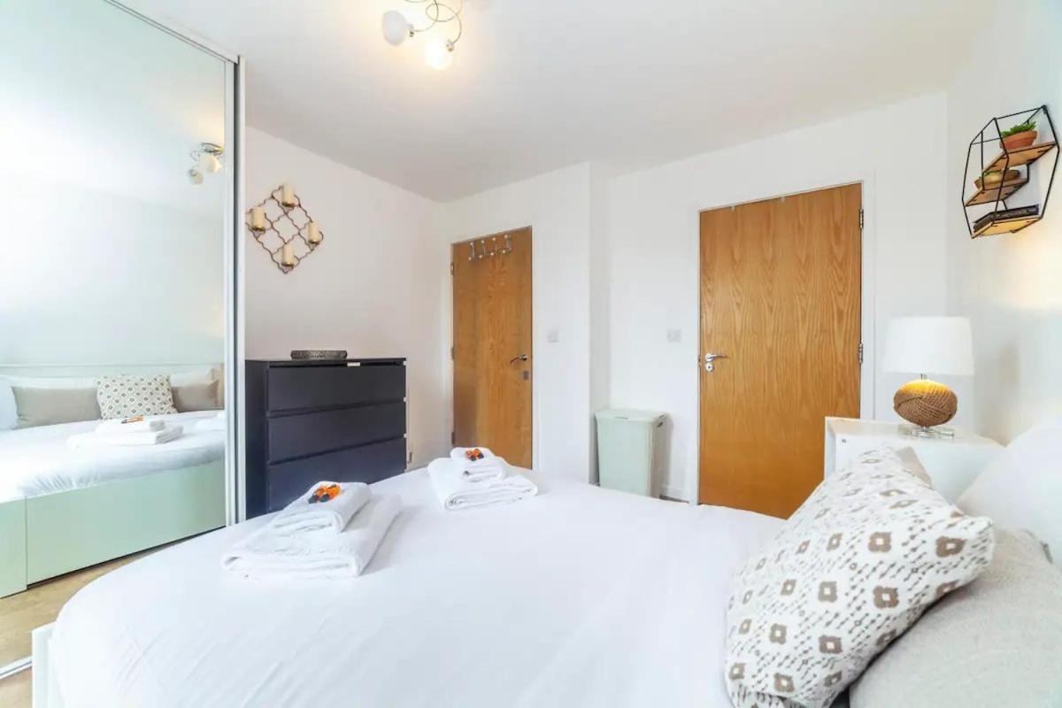 Charming 2 Bed Flat Near Greenwich London
