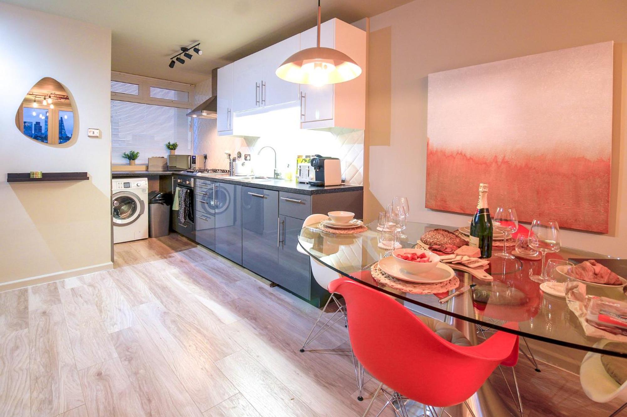 2br Flat King Bed 4 Min To Dlr Easy Access * Londres