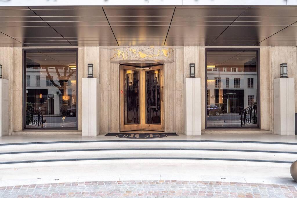 Art-deco In Very Popular Chelsea Area Londres