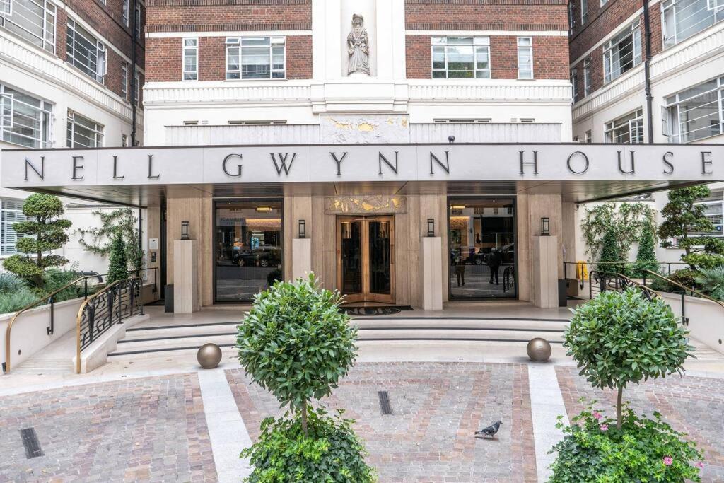 Art-deco In Very Popular Chelsea Area Londres