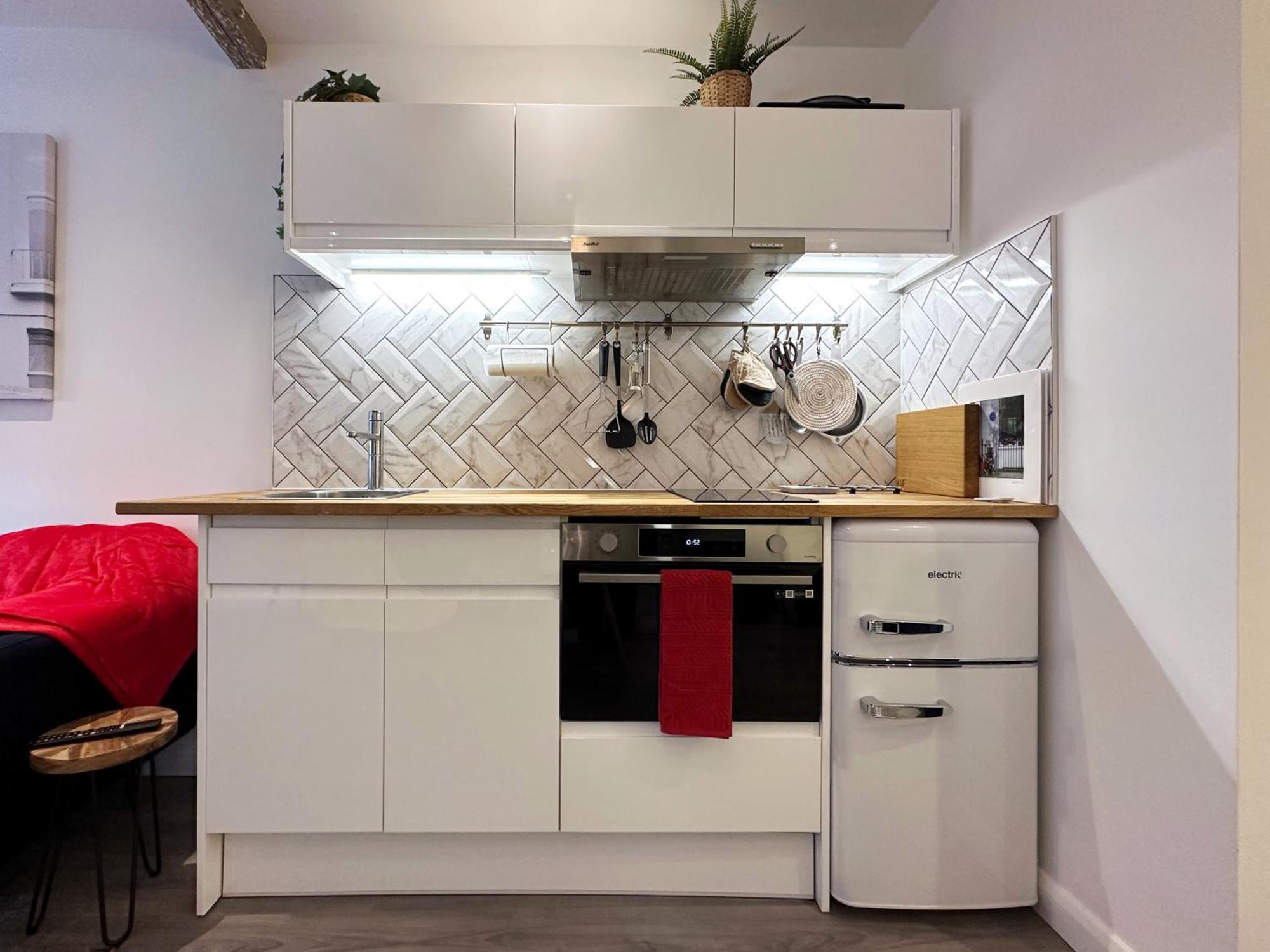Apartamento Kensington Hosted By Airoperate Near Notting Hill - 1 Double Bed , 1 Sofa Bed, Ground Floor Via Private Entrance