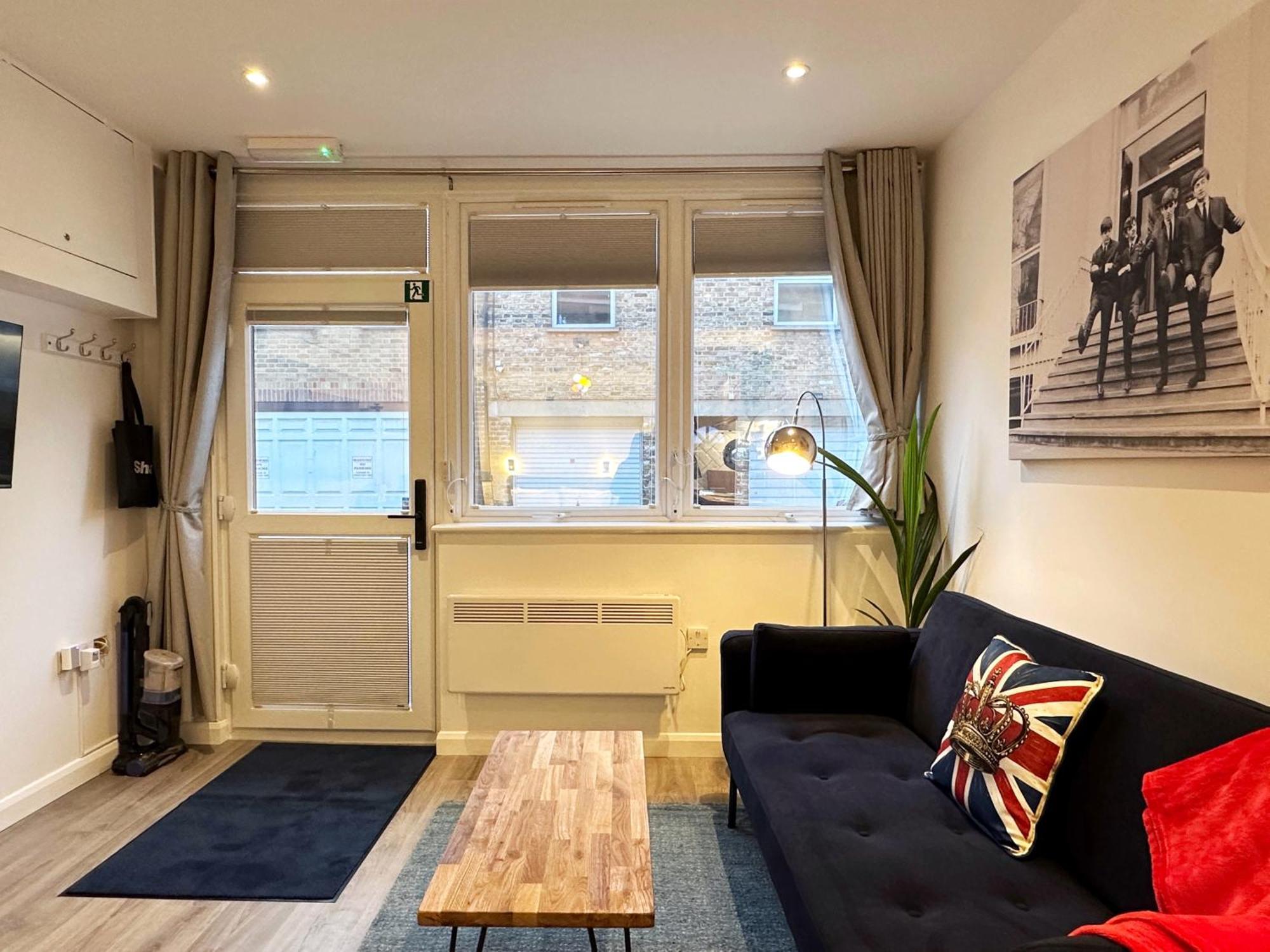 Kensington Hosted By Airoperate Near Notting Hill - 1 Double Bed , 1 Sofa Bed, Ground Floor Via Private Entrance Londres