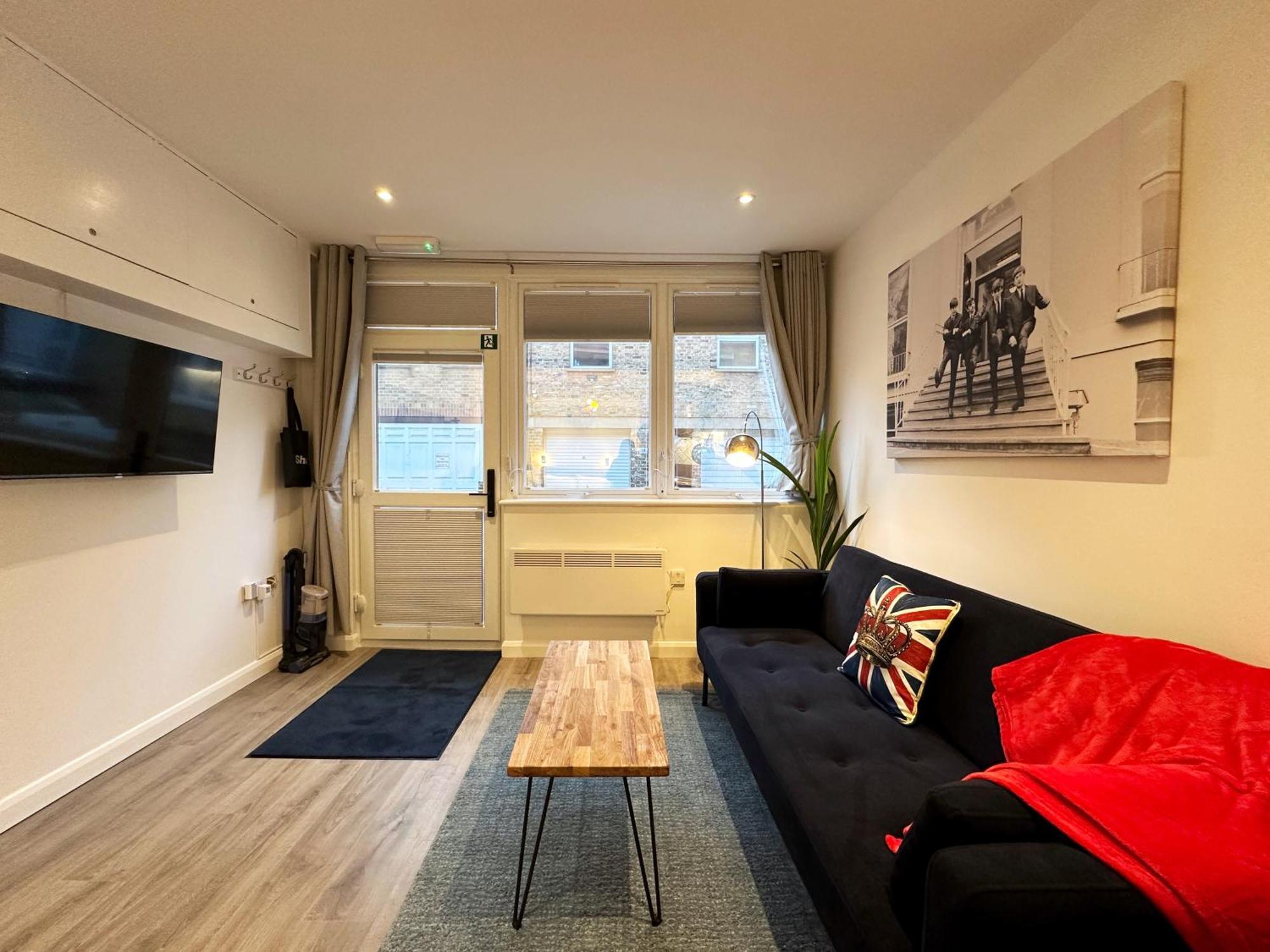 Kensington Studio Hosted By Airoperate Near Notting Hill - 1 Double Bed , 1 Sofa Bed, Ground Floor Via Private Entrance Appartement Londres
