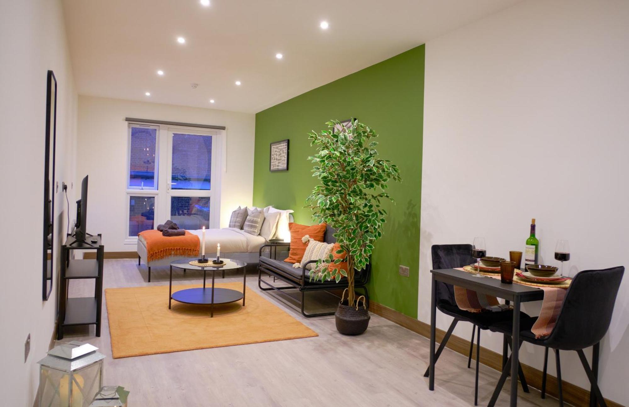 Goldersgreen By Sleepy Londen