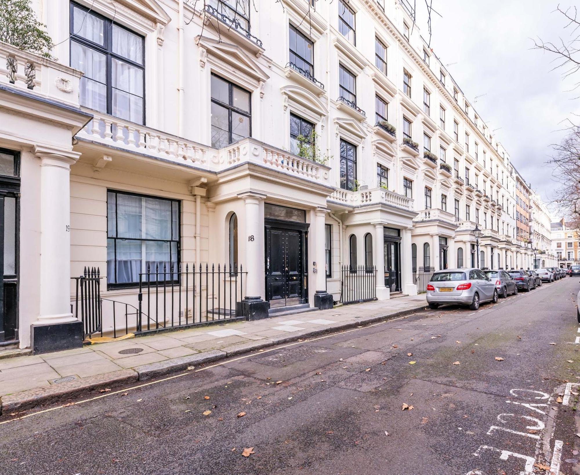 By Hyde Park Appartement *